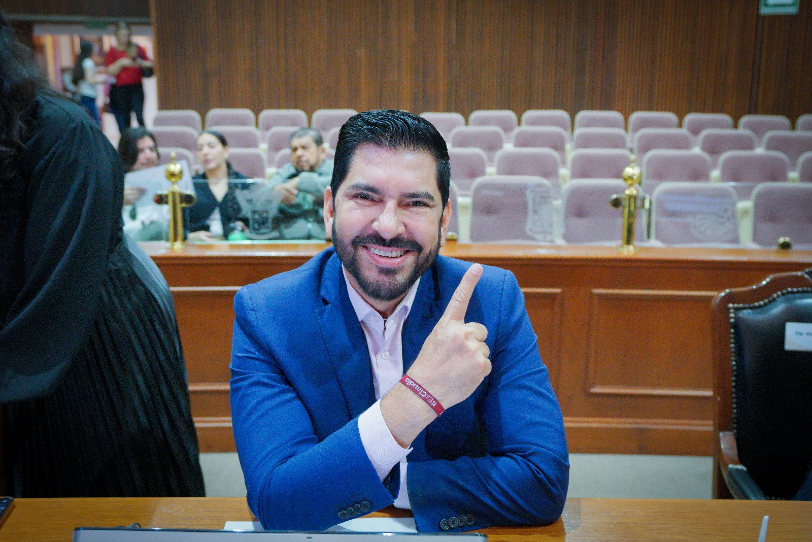 Huizache-Caimanero, carretera a San Juan y maestras alternativas beneficiadas con reasignaciones.