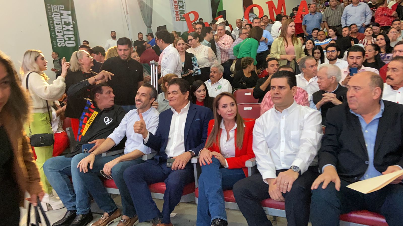 - Paloma Sánchez lucha por Sinaloa y ha trabajado más de 21 mil minutos. ¡Pa’ su mecha!. - Recuerde cuando se burló de la gente y dijo que ella era pluri y no tenía porque buscar el voto. - Se pitorrea Higuera de Malova.