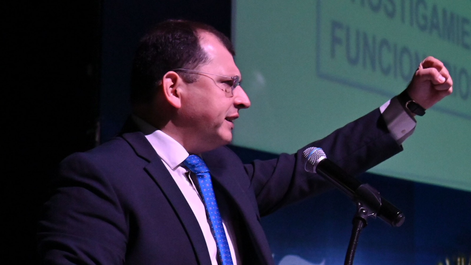 - El H. Consejo Universitario se expresó listo para realizar movilización por la dignidad; aprueba además propuesta para publicar hasta marzo la Convocatoria para el Proceso de Admisión