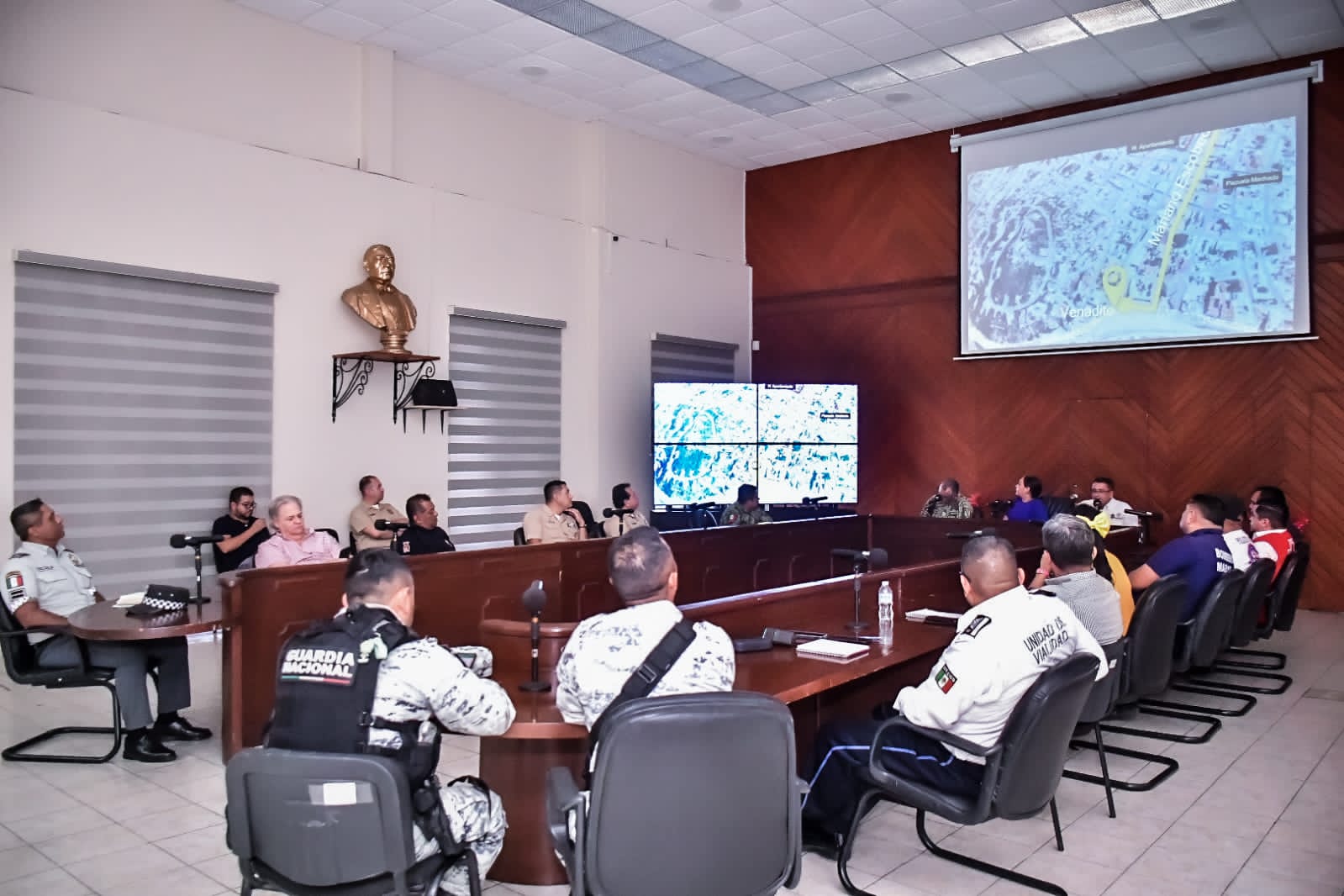 - El objetivo es prevenir conductas antisociales e ilícitas que pongan en riesgo a los asistentes.