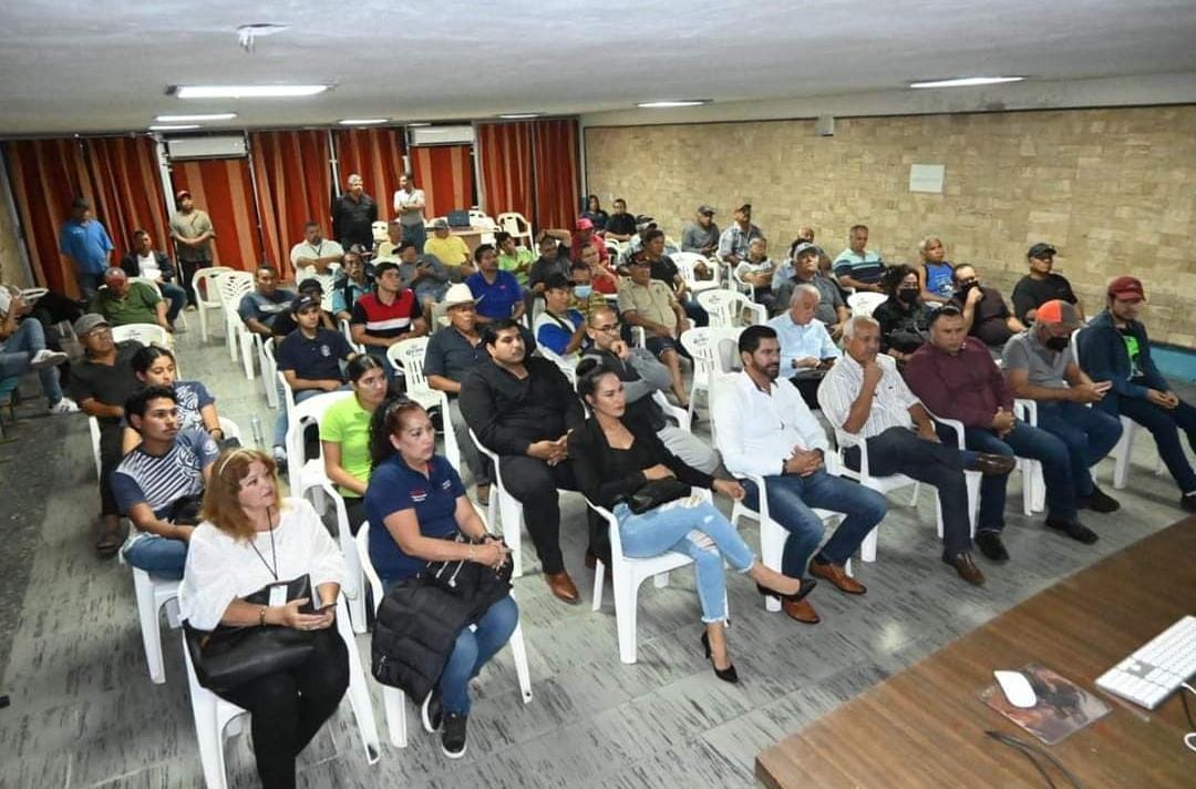 - No hay morenista que tenga el pulso real de la situación pesquera. - Qué no desea la muerte de Cuén, dice el trastornado Luque Rojas. - Renuncias anunciadas se vendrán en cascada. - Sábado, MC inicia registro de aspirantes en Sinaloa.