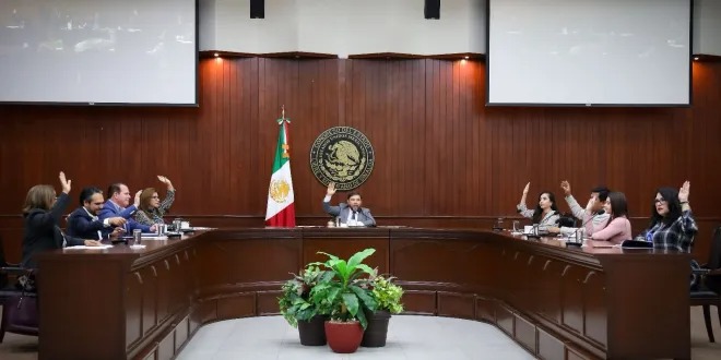 En sesión extraordinaria de este miércoles la diputación permanente del Congreso del Estado debe aprobar licencia de los alcaldes y diputados que se lanzan a la aventura de contender en el presente proceso electoral que culmina el 2 de junio.