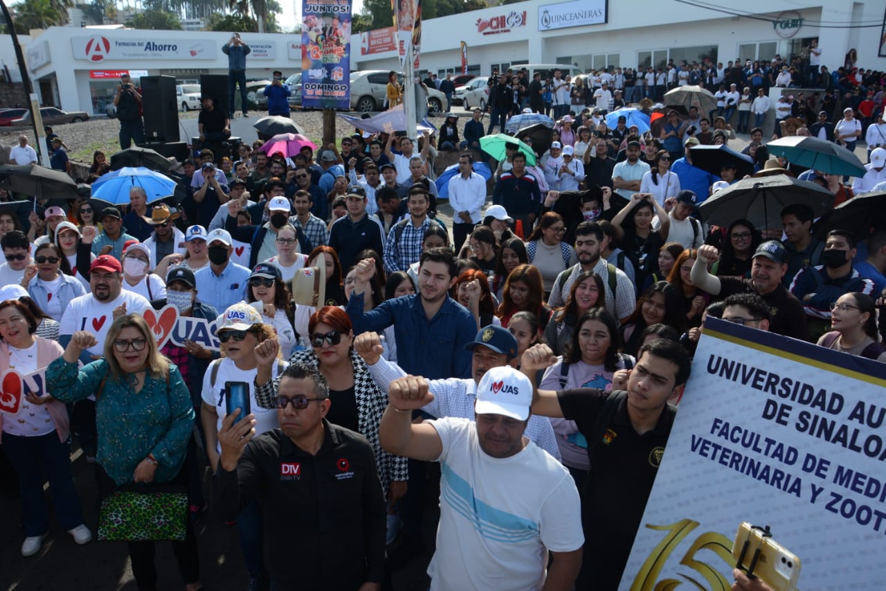 Manifestación en La Lomita.