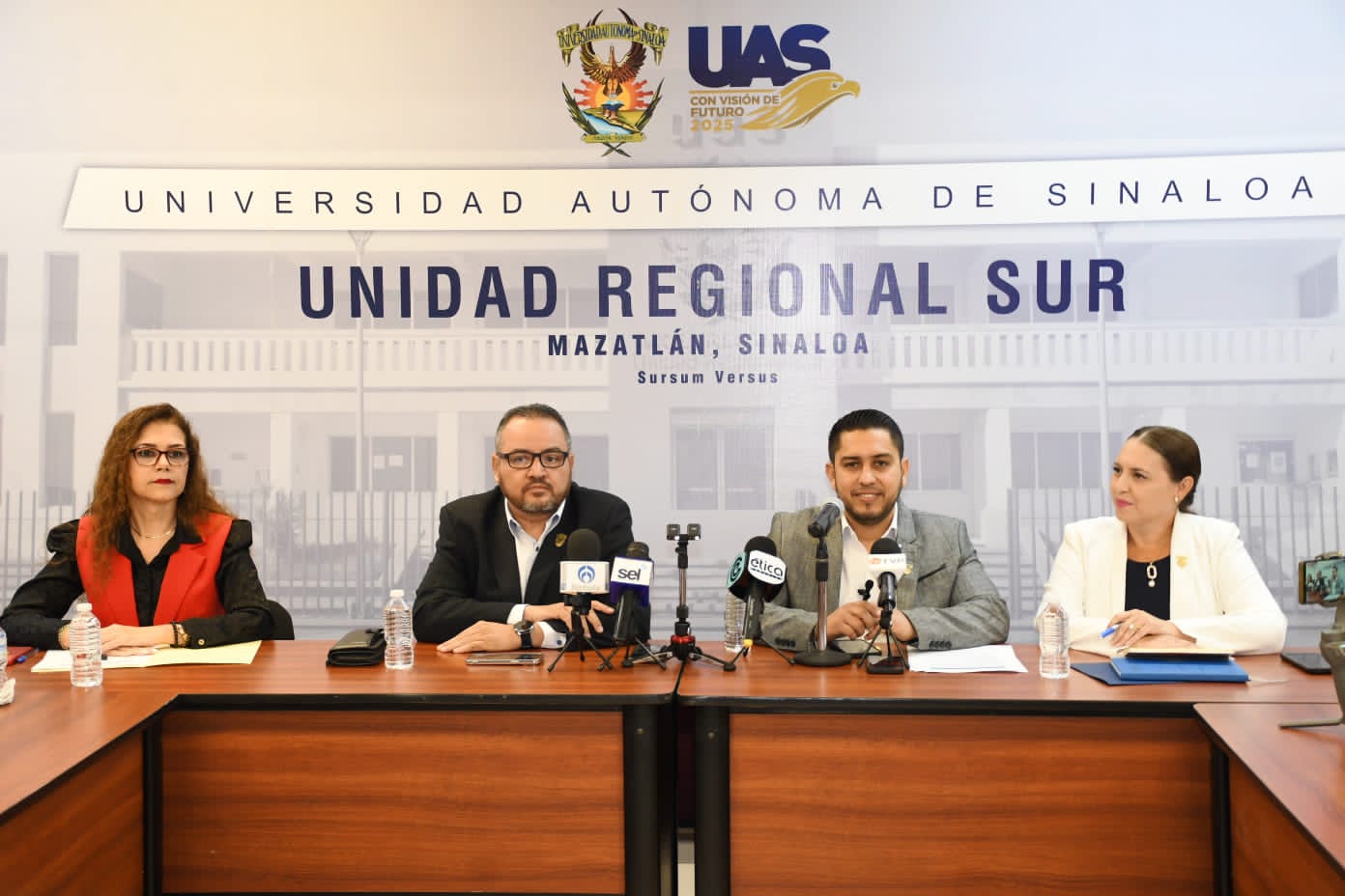Como parte de las actividades que la Universidad Autónoma de Sinaloa (UAS), desarrolla de manera permanente, se dieron a conocer fechas y procedimientos alrededor del proceso de preinscripción a los niveles Medio Superior y Superior de la Unidad Regional Sur (UAS).