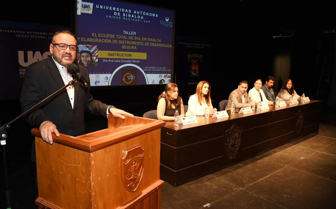 En aras de divulgar el programa de Eclipses solares en Sinaloa, la Universidad Autónoma de Sinaloa en la Unidad Regional Sur realizará una serie de actividades en torno al eclipse total de sol que será el próximo 8 de abril, siendo Mazatlán una de las ciudades con mayor apreciación de este fenómeno.