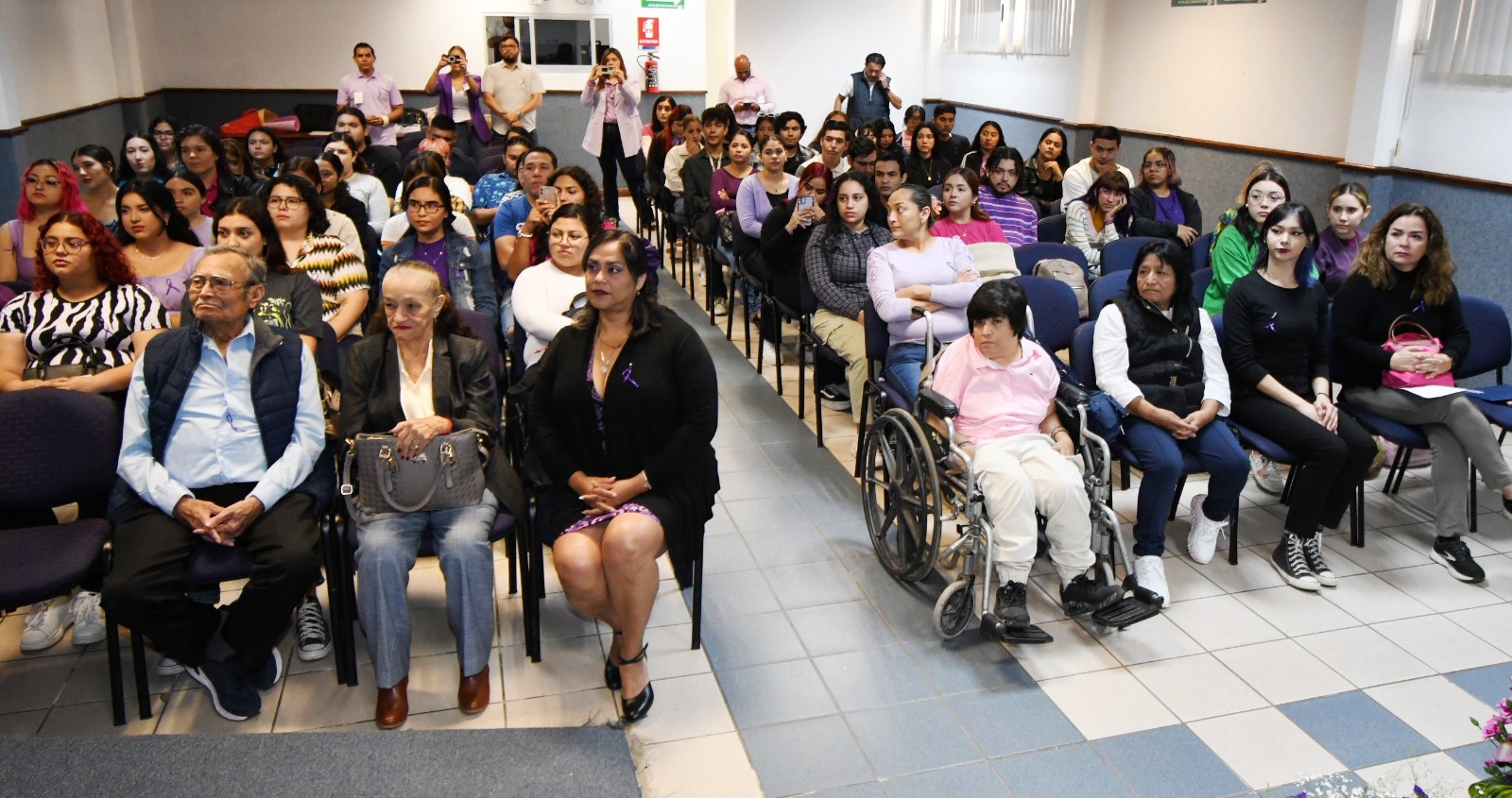 Explica que una persona que sufre un accidente emocional o físico, se fragmenta, y que su problema era que había tratado de acomodarse como era antes, pero expresa que jamás va a ser su vida como si no hubiera pasado lo que vivió.