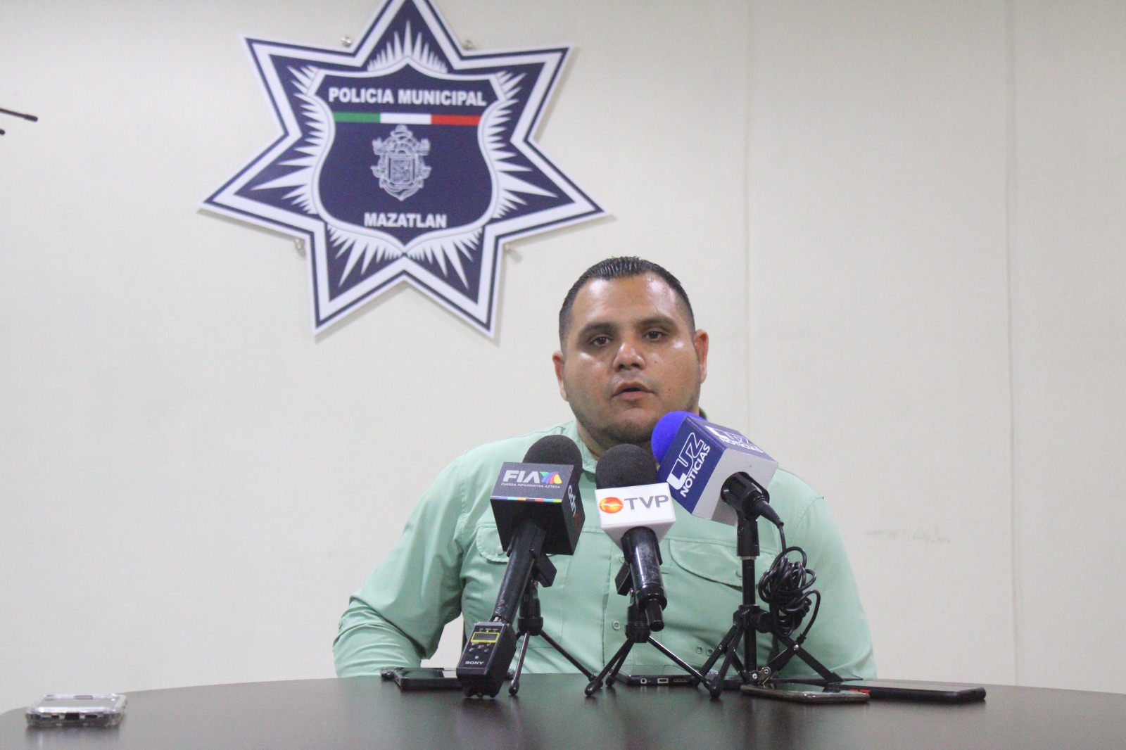 En proceso de evaluación para conocer el fallo en cada uno de los casos se encuentran los 200 elementos reprobados en Control y Confianza, informó el Secretario de Seguridad Pública Municipal.