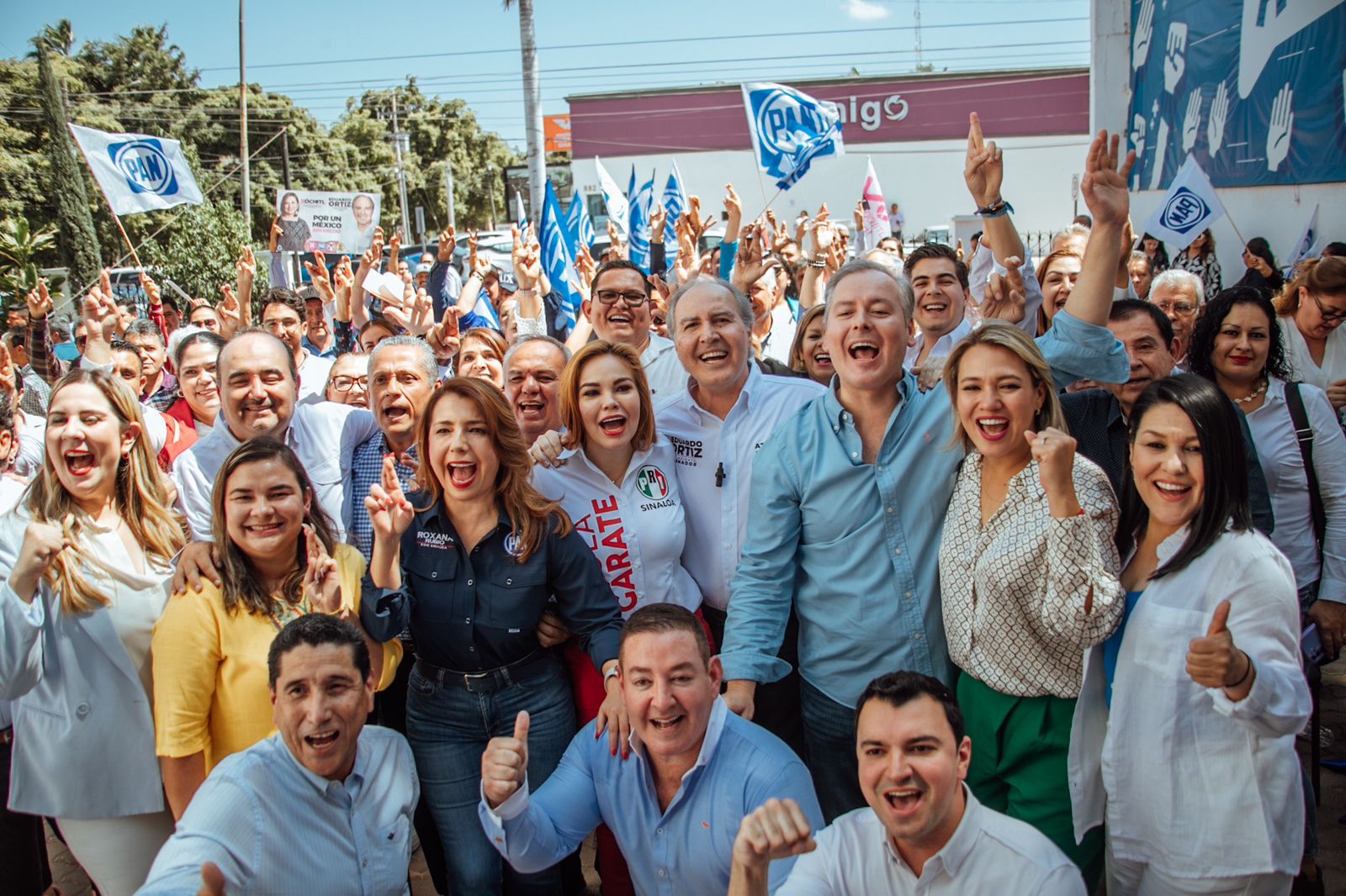 -	Se registran aspirantes panistas pero la gerente asegura una pluri para no ensuciar sus zapatillas.