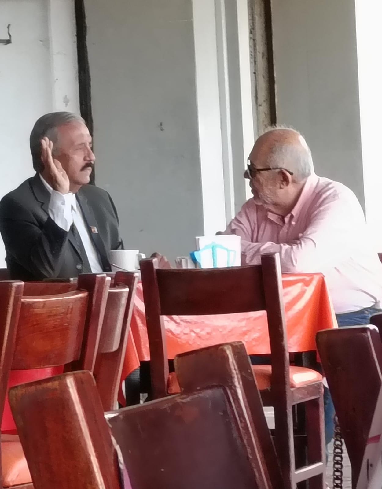 La reaparición del Químico Benítez Torres en el ámbito político y social no es algo fortuito