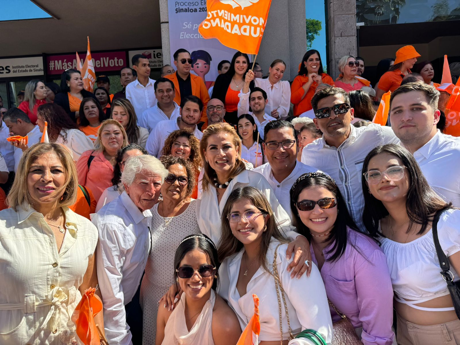 Registra MC sus aspirantes a alcaldías y diputaciones locales.