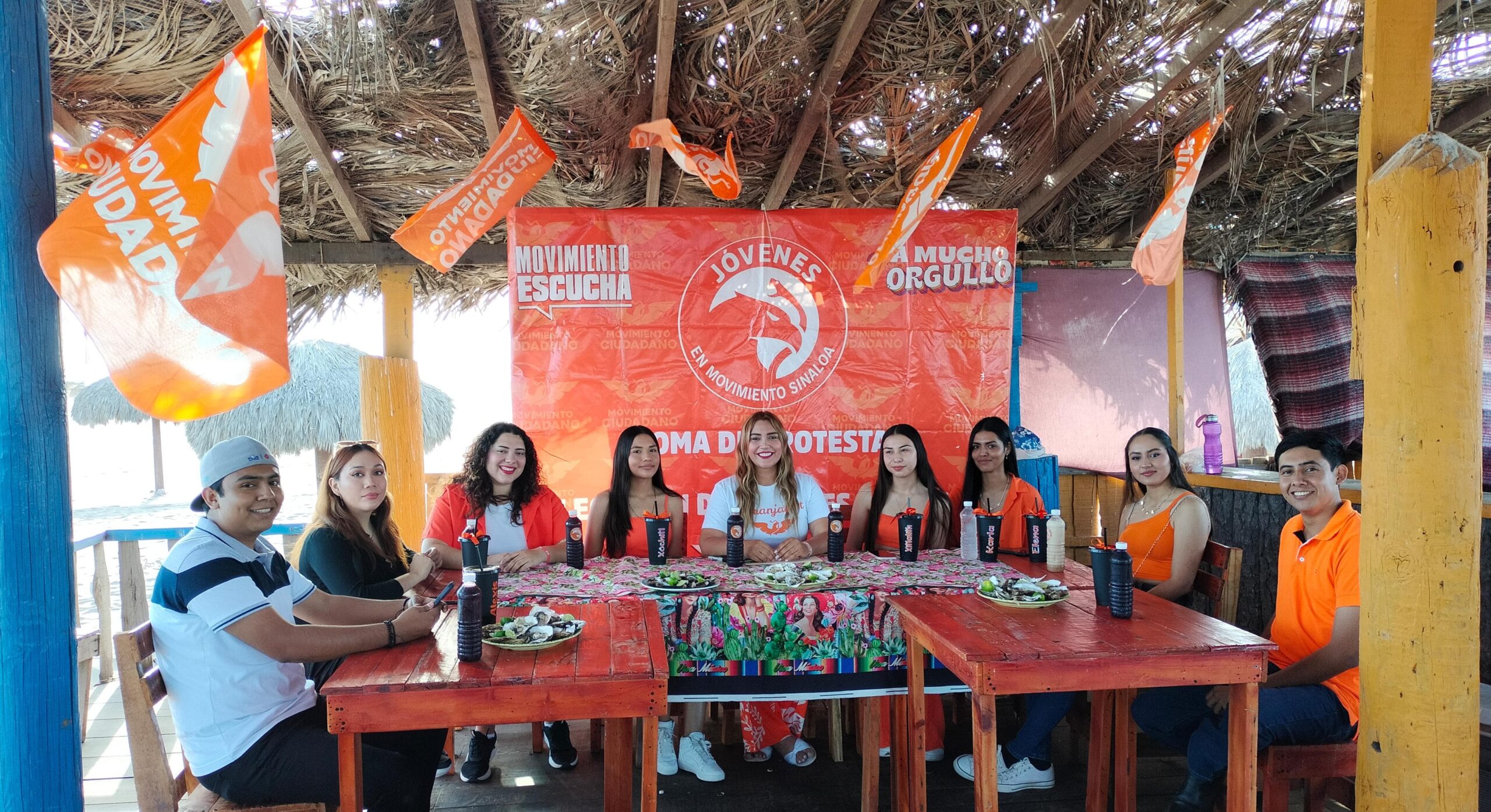 Ya no estamos interesados en cumplir cuotas de jóvenes ni de mujeres, queremos realizar activismo permanente, advirtió.