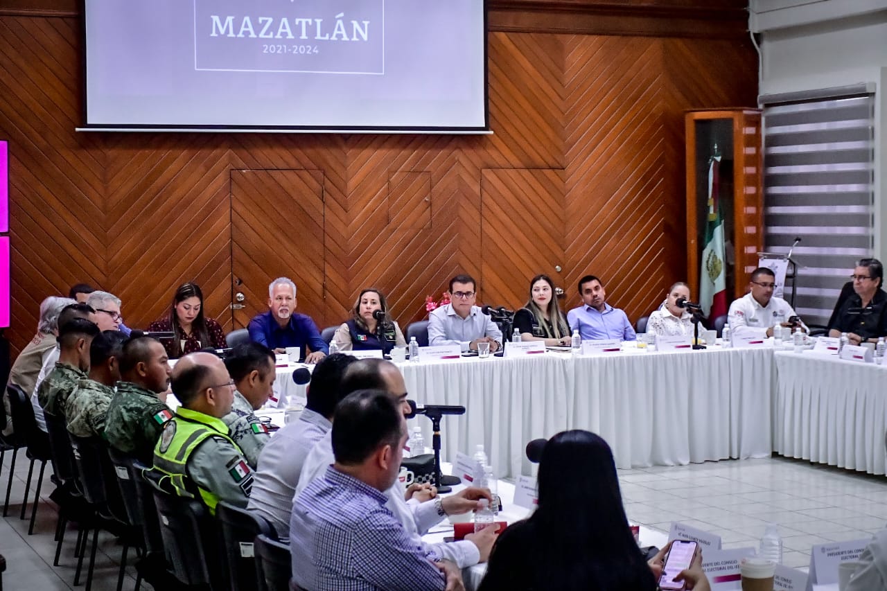 Se organizan IEES y la Mesa de la Coordinación para la Construcción de la Paz para la jornada electoral del 2 de junio.