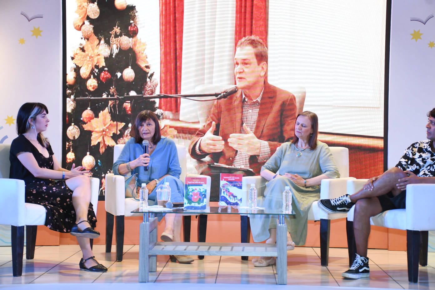Para culminar la jornada de actividades concernientes a la Feria del Libro de la Universidad Autónoma de Sinaloa (FeliUAS) 2024, se realizó un homenaje póstumo a la vida y obra del escritor Goran Petrovic.