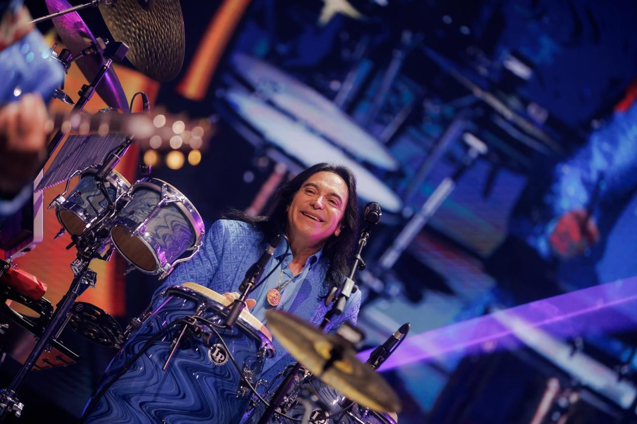 Los Bukis arrancan su histórica residencia en Las Vegas con lleno