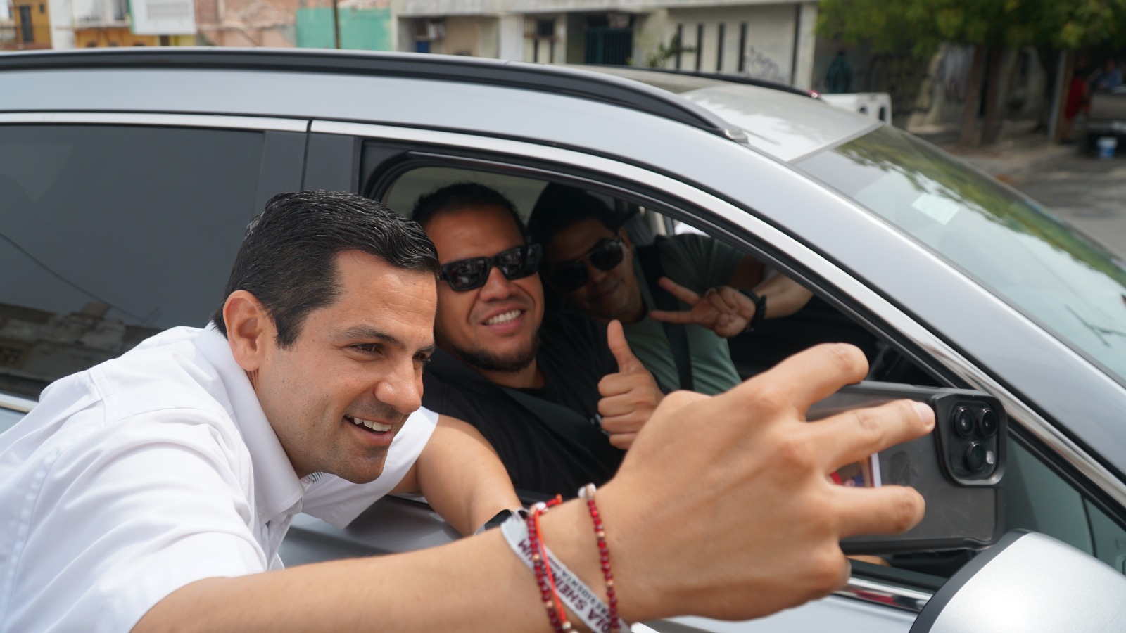 -	El joven candidato por el partido de Morena suma 22 días a su campaña por el Distrito 21 de Mazatlán