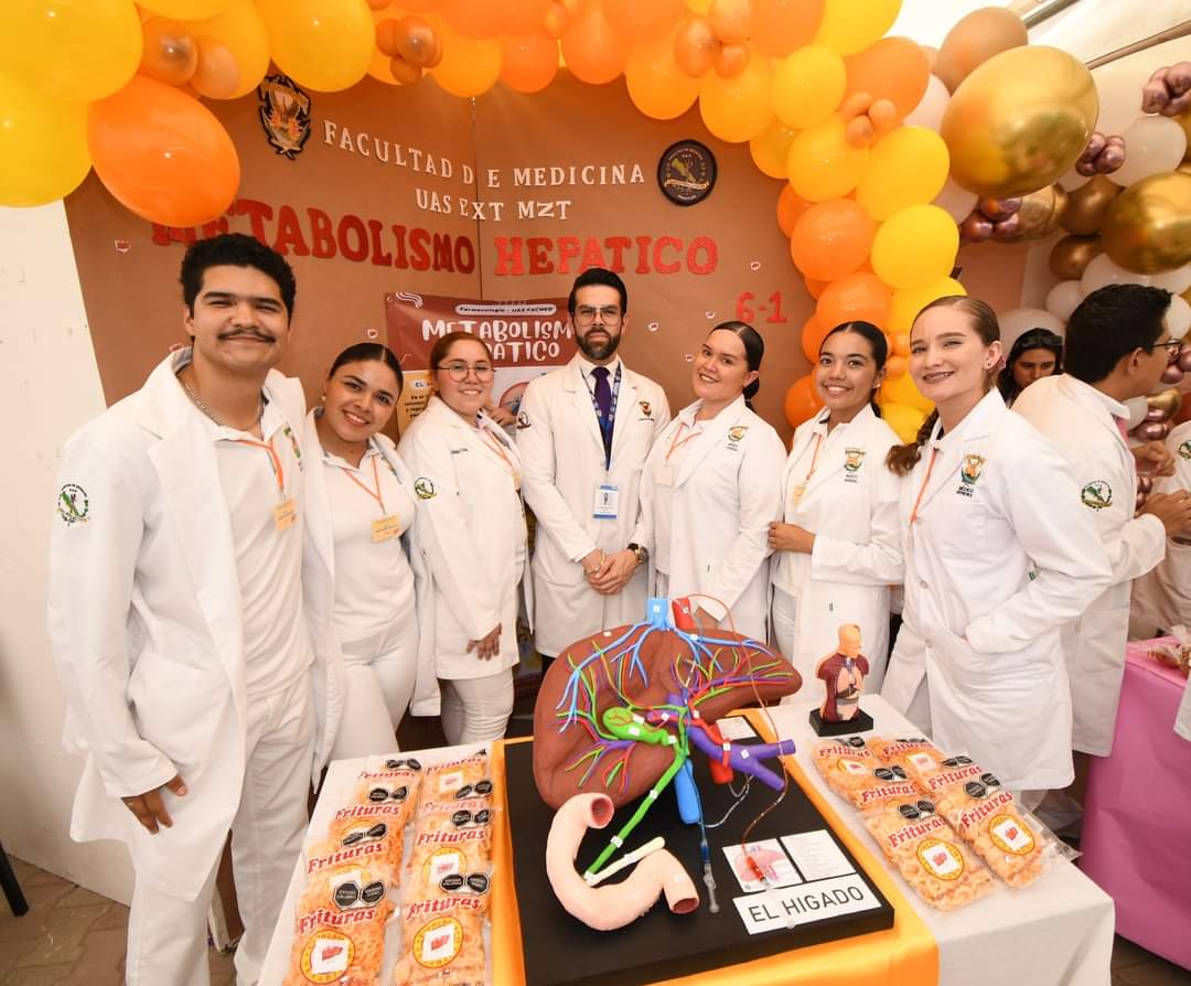 Conocimiento y creatividad fue lo que se demostró en la II Feria de las Ciencias realizada por jóvenes estudiantes de la Facultad de Medicina extensión Mazatlán perteneciente a la Universidad Autónoma de Sinaloa.