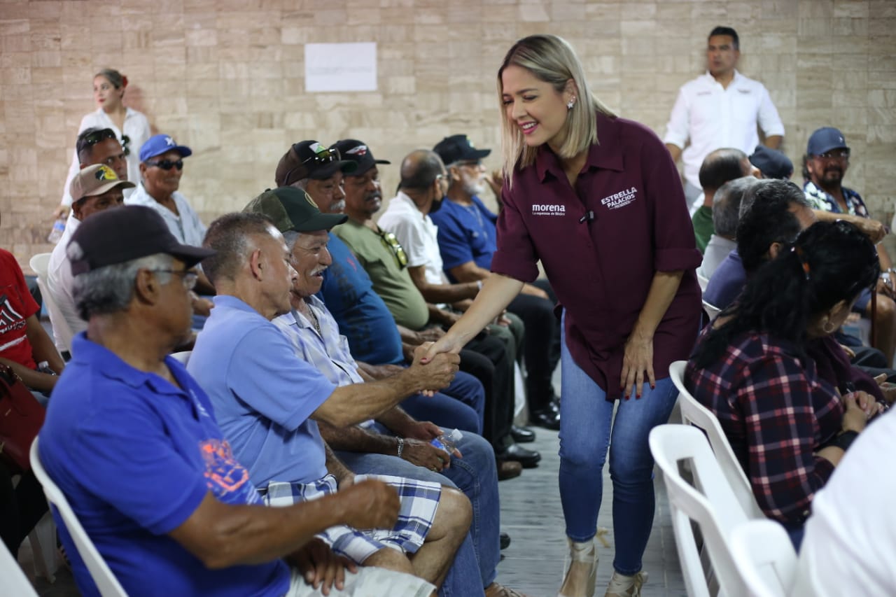 La candidata de Morena a la Presidencia Municipal de Mazatlán, Estrella Palacios sostuvo una reunión con representantes del sector pesquero.