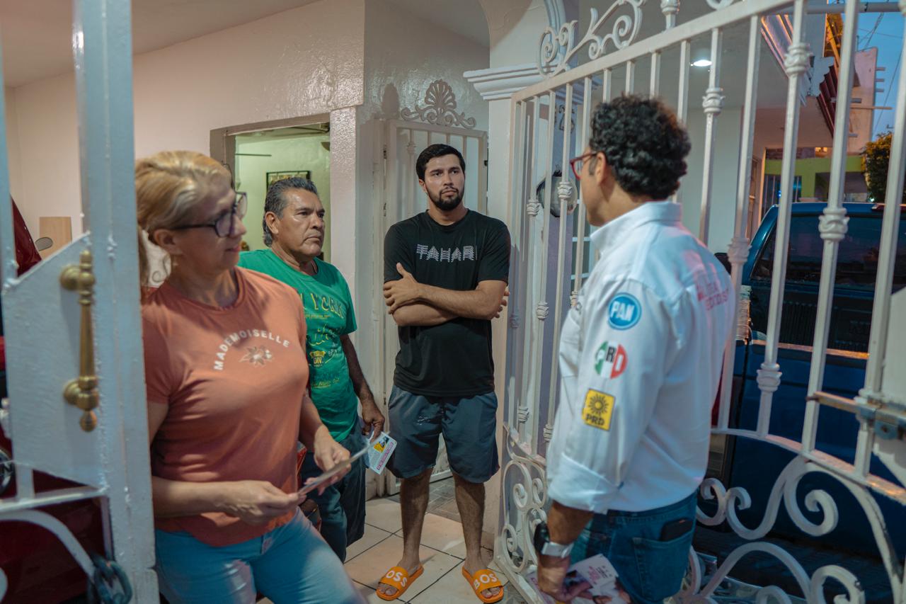 el candidato de la coalición “Fuerza y Corazón por México” a la diputación federal por el Distrito Uno, Juan Alfonso Mejía tiene muy claro en el sentido de que gobernar es presupuestar