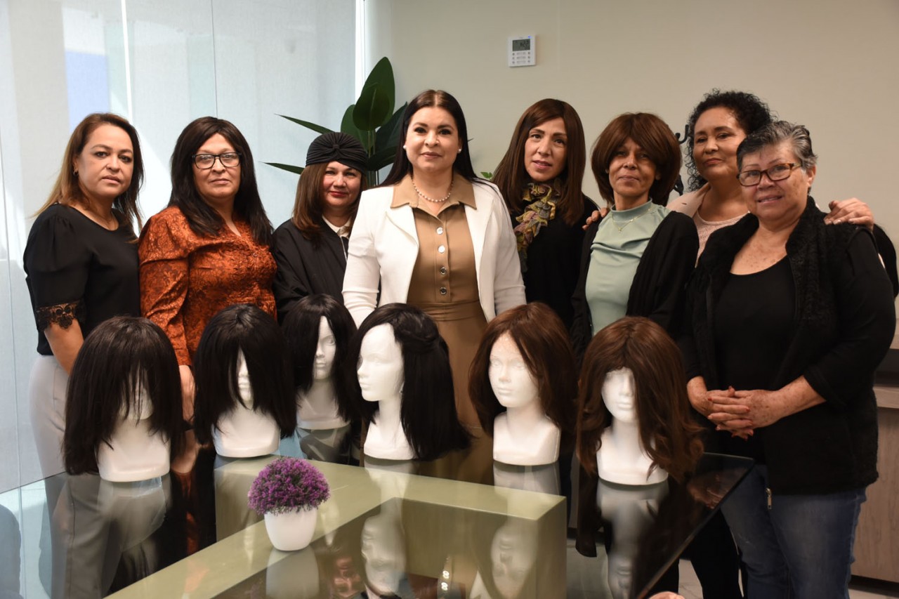 La UAS, a través de la Unidad de Bienestar Universitario, impulsa la noble labor de la elaboración y entrega de pelucas oncológicas artesanales