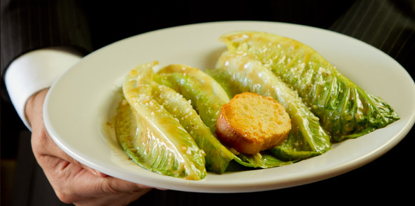 -	La ensalada César o Caesar’s cumple este 2024 los cien años de su creación en Tijuana, Baja California