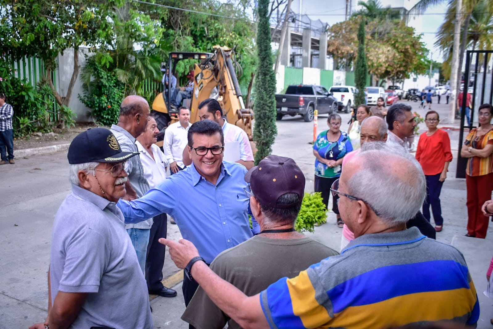 Con la finalidad de mitigar rebosamientos de aguas residuales, el Gobierno de Mazatlán iniciará la obra de reposición de infraestructura sanitaria de un tramo del colector Jabalines norte, que va desde la avenida Insurgentes hasta la avenida Zeus, en Villas del Estero.