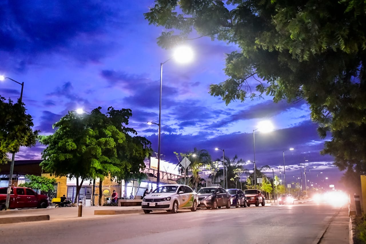 El beneficio también llega a la Ampliación Flores Magón y las avenidas de la zona.
