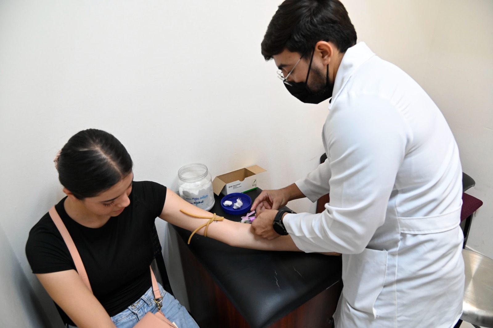 Expedirán más de 47 mil certificados médicos a los alumnos que ingresarán al nuevo ciclo escolar