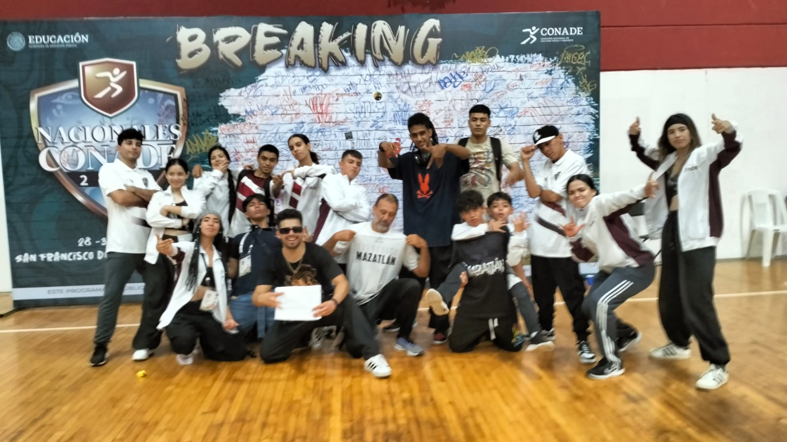 Continúa el trabajo con los diferentes bboys y bgirls después de su participación en los Juegos Nacionales Conade