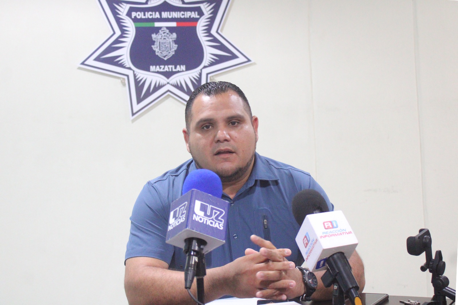 Relacionado al tema horarios nocturnos en playa, el personal adscrito a la corporación ha retirado de forma voluntaria a 100 personas aproximadamente, el objetivo es evitar que se pongan en riesgo