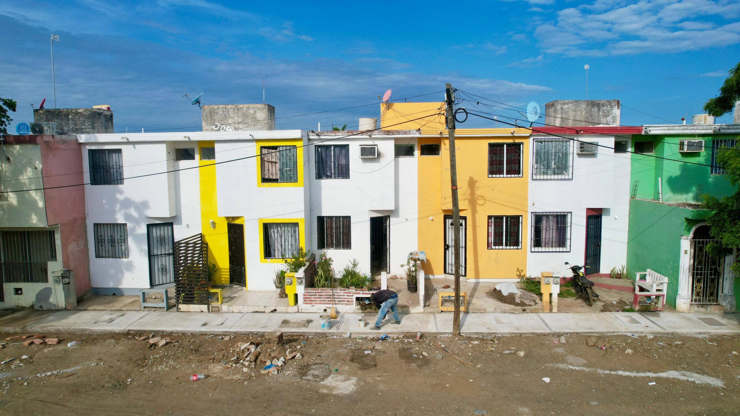 -	El objetivo principal de esta obra es mitigar los graves daños a la salud que provocaban los derrames de aguas negras entre los vecinos.