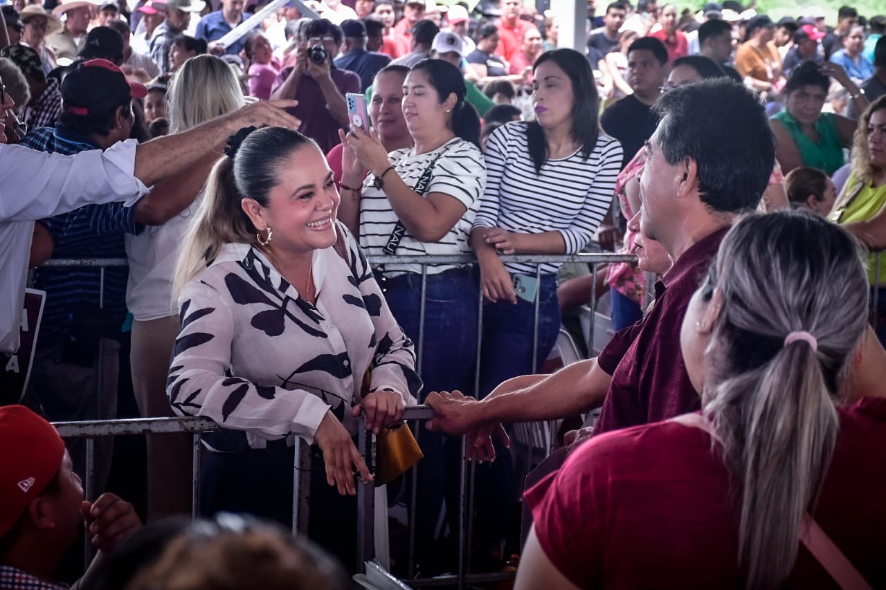 El Primer Edil dijo sentirse contento de ser testigo de este evento, al que asisten el Presidente de México y la Presidenta Electa, Claudia Sheinbaum.