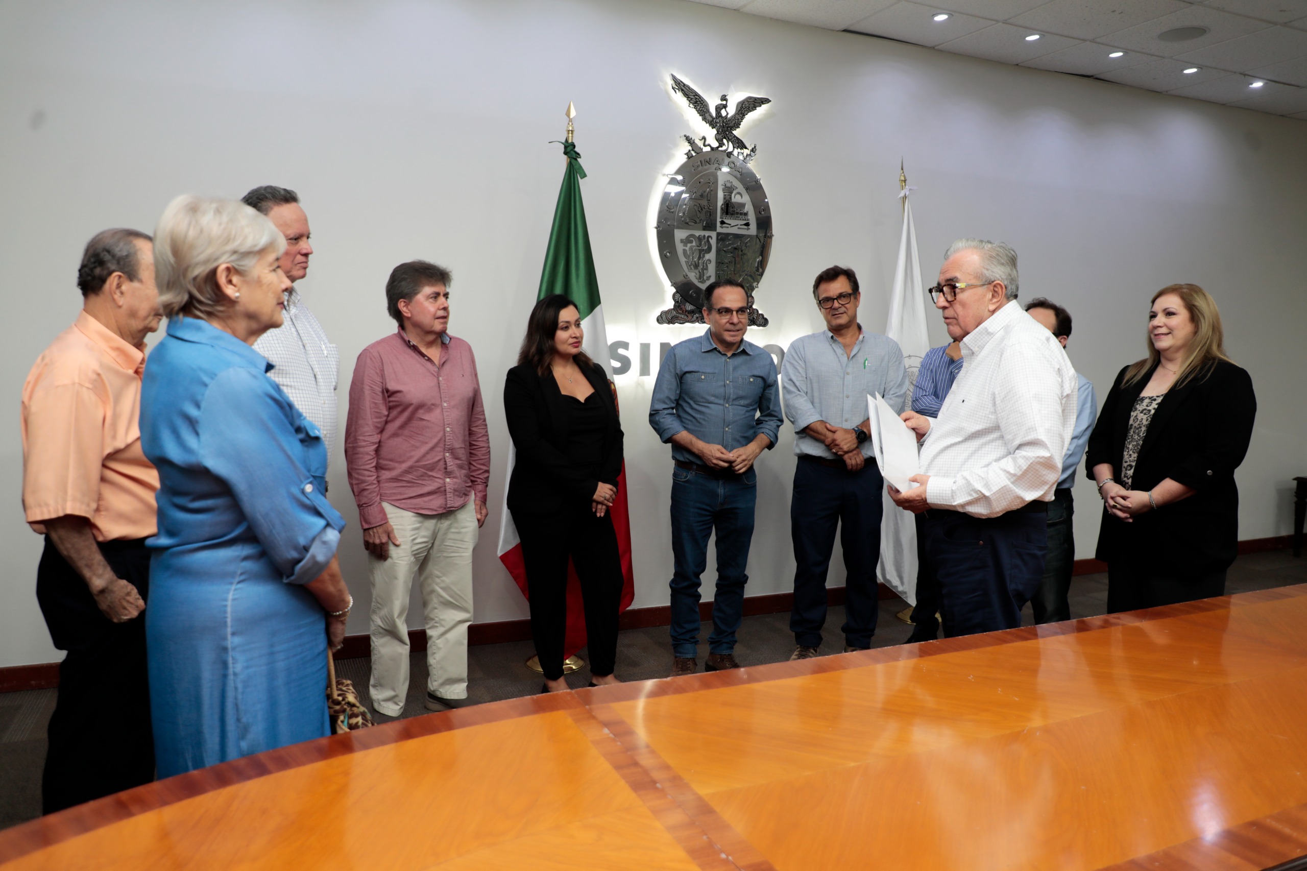 A este organismo ciudadano respondieron un total de 26 personas interesadas.
