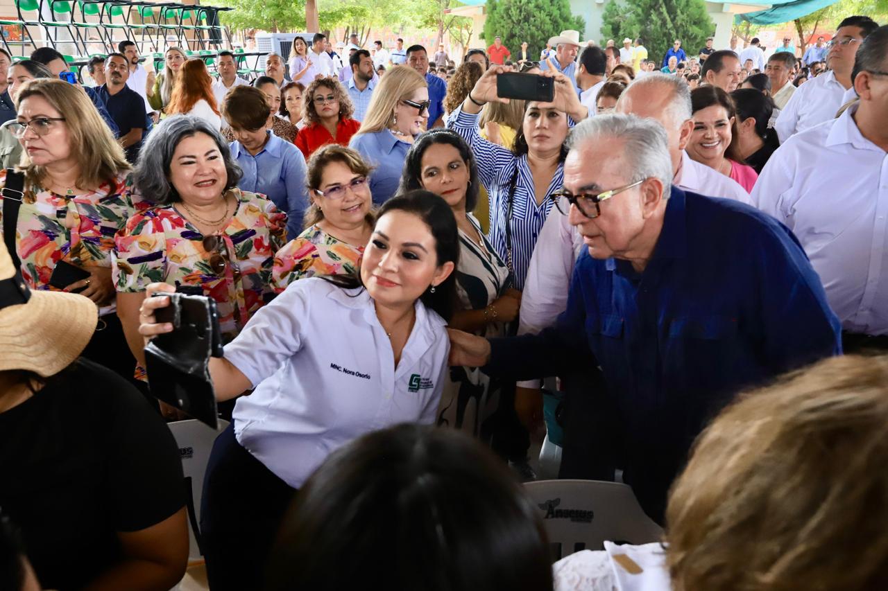El mandatario estatal puso en marcha el ciclo escolar 2024-2025 en la Escuela Secundaria Juan de Dios Bátiz Paredes en Estación Naranjo, Sinaloa municipio