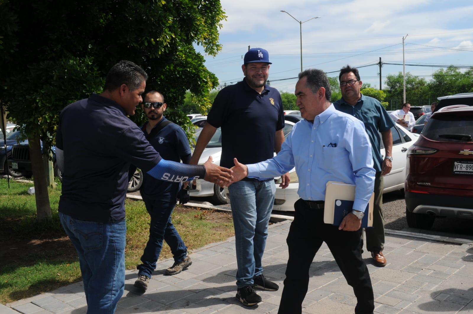 -	Con la evidente intención de ensuciar la imagen de la UAS y con total falta de probidad de la Fiscalía, el Juez de Control vincula a proceso al doctor Jesús Madueña e integrantes del Comité de Adquisiciones