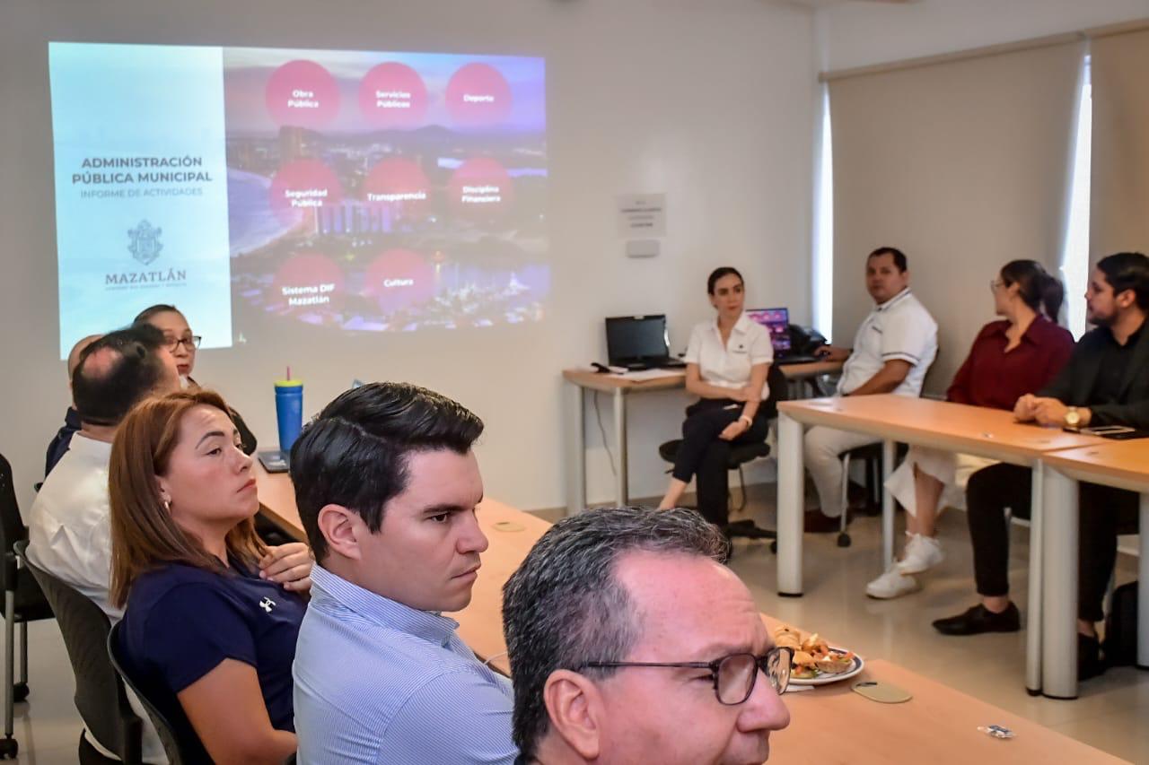 -	Resaltó el esfuerzo constante realizado durante su administración en diversas áreas, como obras públicas, servicios públicos, seguridad pública, disciplina financiera y transparencia.