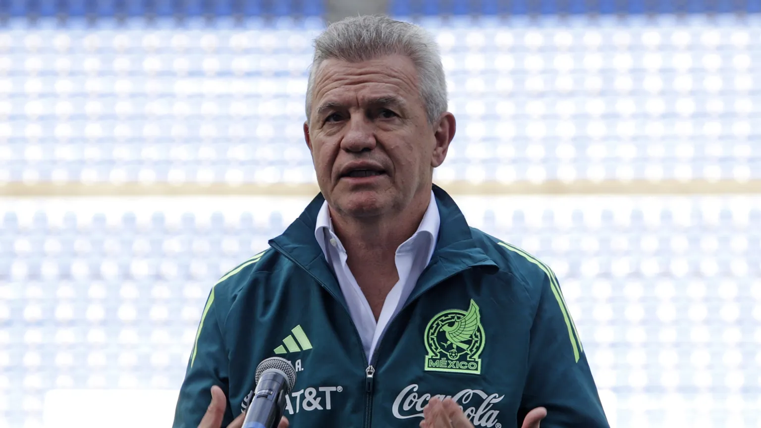 Javier Aguirre, seleccionador de México, aseguró este jueves que los futbolistas prefieren jugar partidos a entrenar, pese a que en los últimos días ha habido críticas por la congestión de los calendarios.