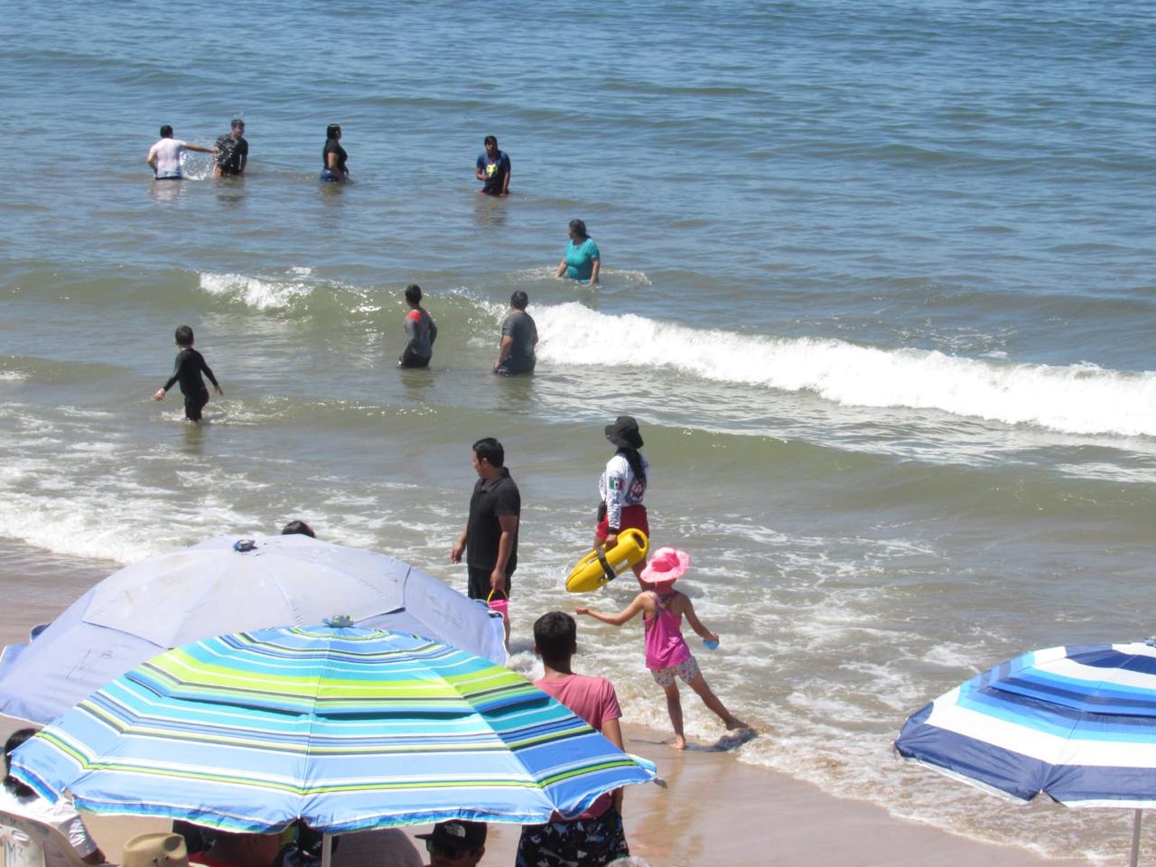 El llamado por parte del comandante del Escuadrón de Salvamento Acuático es acatar indicaciones y aplicar acciones de autocuidado para evitar situaciones de alerta en las playas.