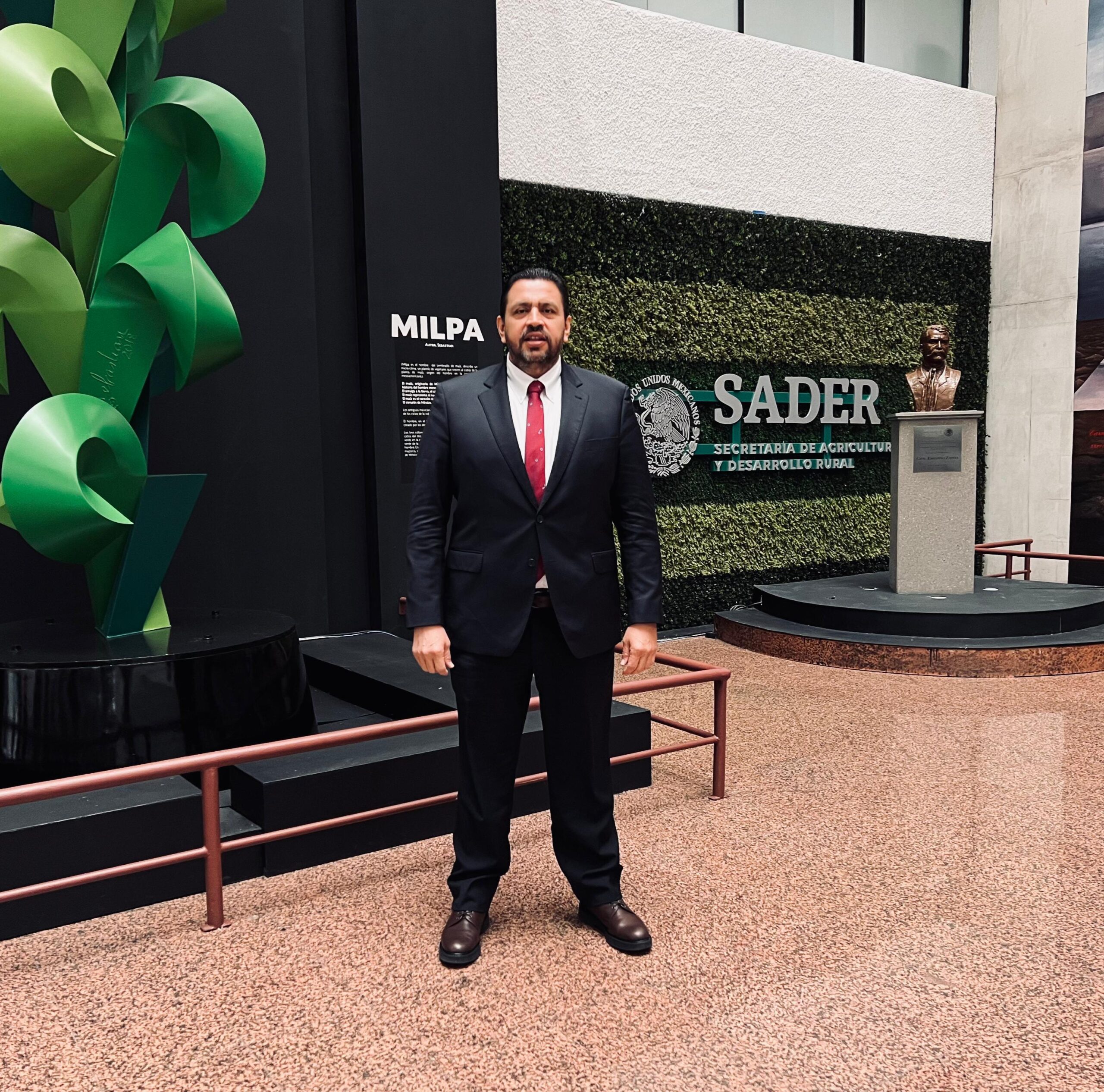 -	Presidida por el Secretario Julio Berdegué se dio a conocer el programa para el sector agroalimentario de México