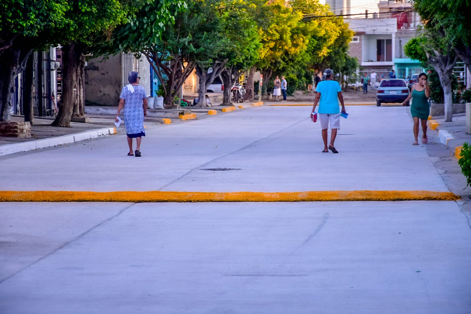 -	Con esta obra se acabarán los problemas de agua residuales que, por años, padecieron habitantes de las colonias Francisco Solís y Shimizu