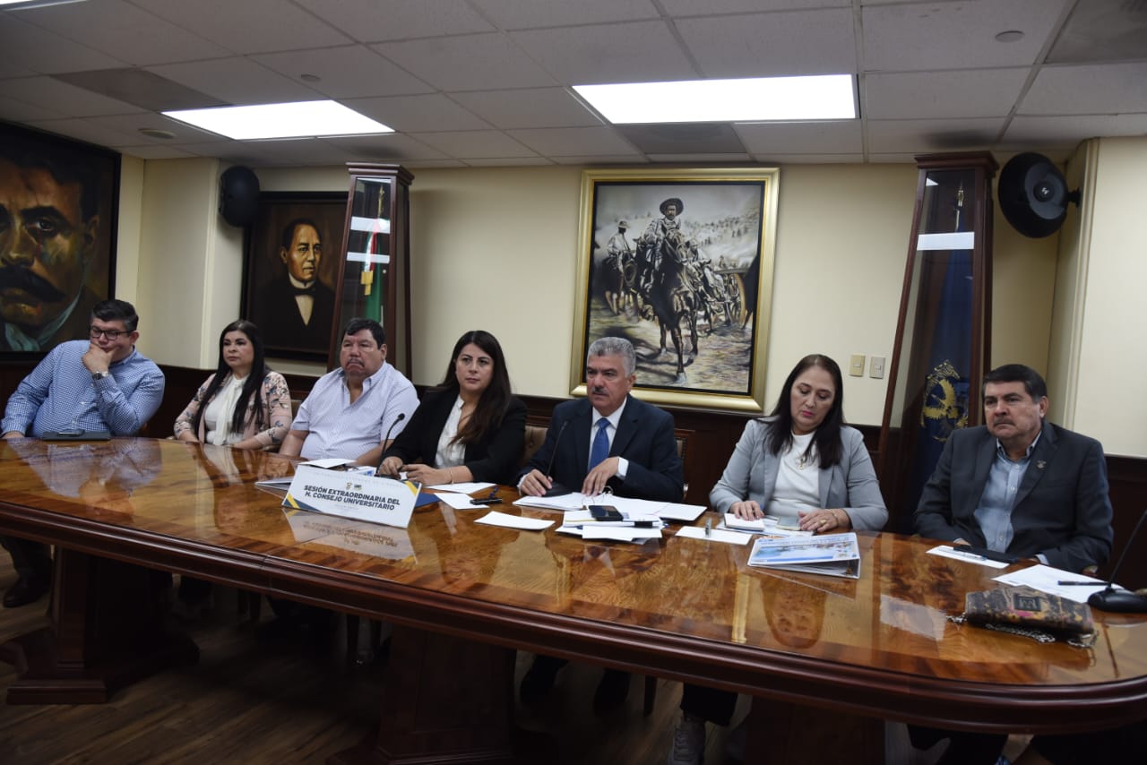 El Consejo Universitario no está obligado a acatar lo hecho por el Congreso de Sinaloa.
