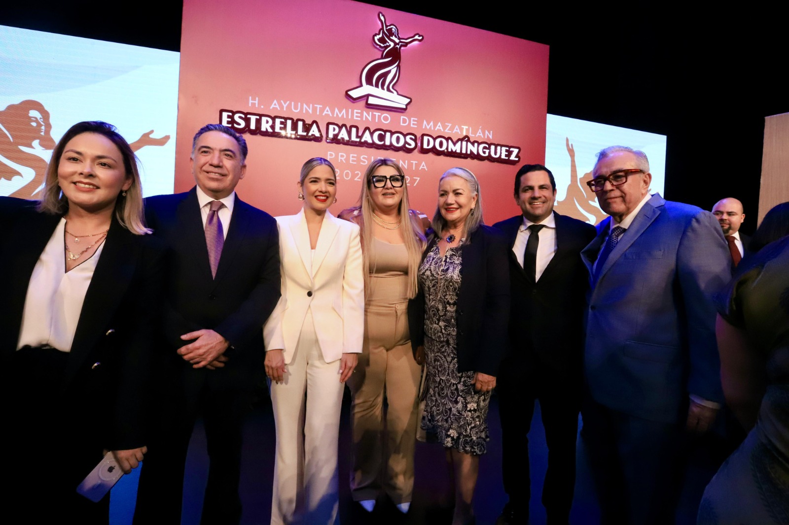 Mazatlán y el sur del estado se integran a la producción de granos; también se impulsa la industria lechera
