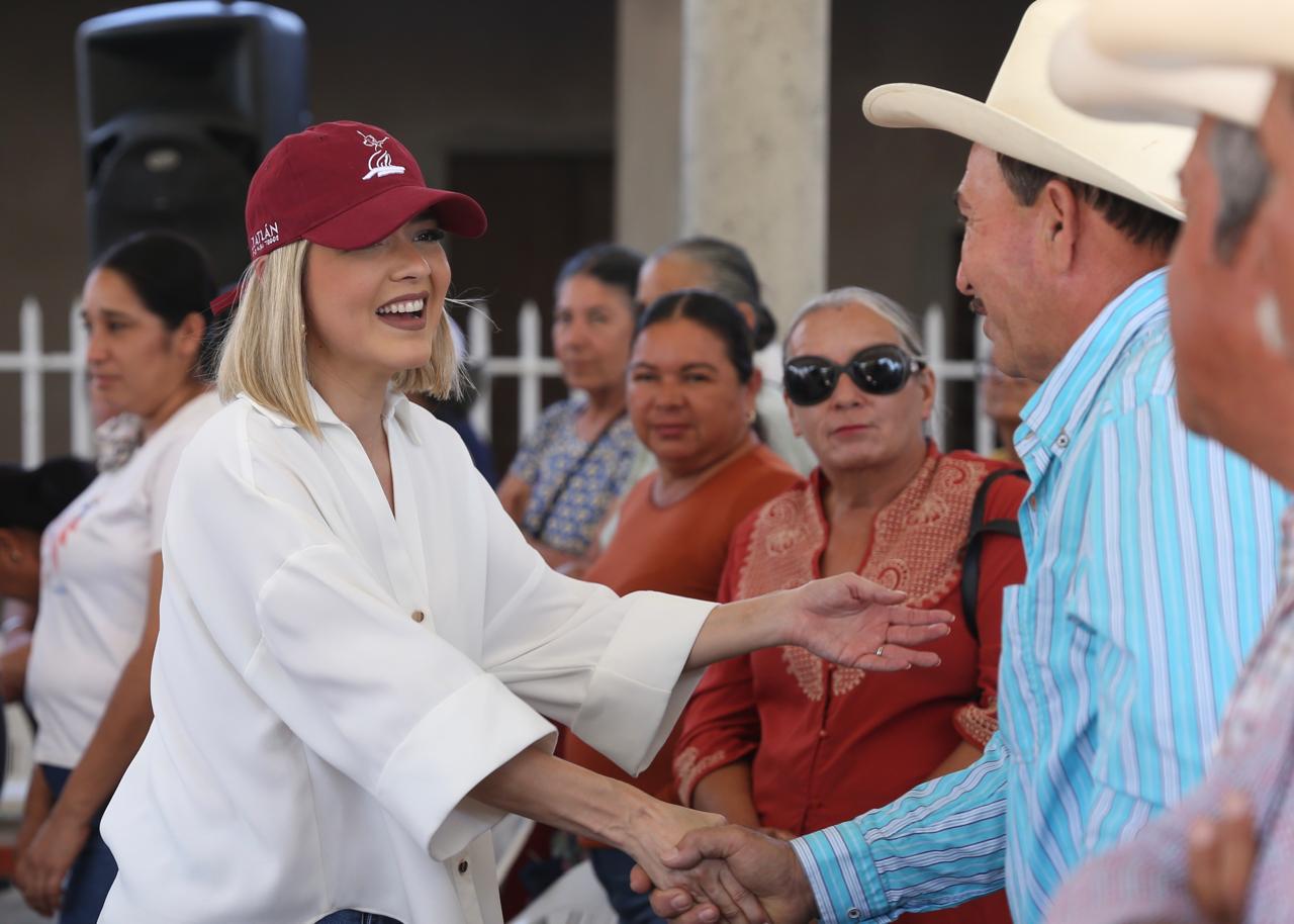 – La primera Presidenta Municipal de Mazatlán presenta al Cabildo y su gabinete de gobierno; recoge peticiones y necesidades de los asistentes para incluirlos en el presupuesto de egresos 2025 
