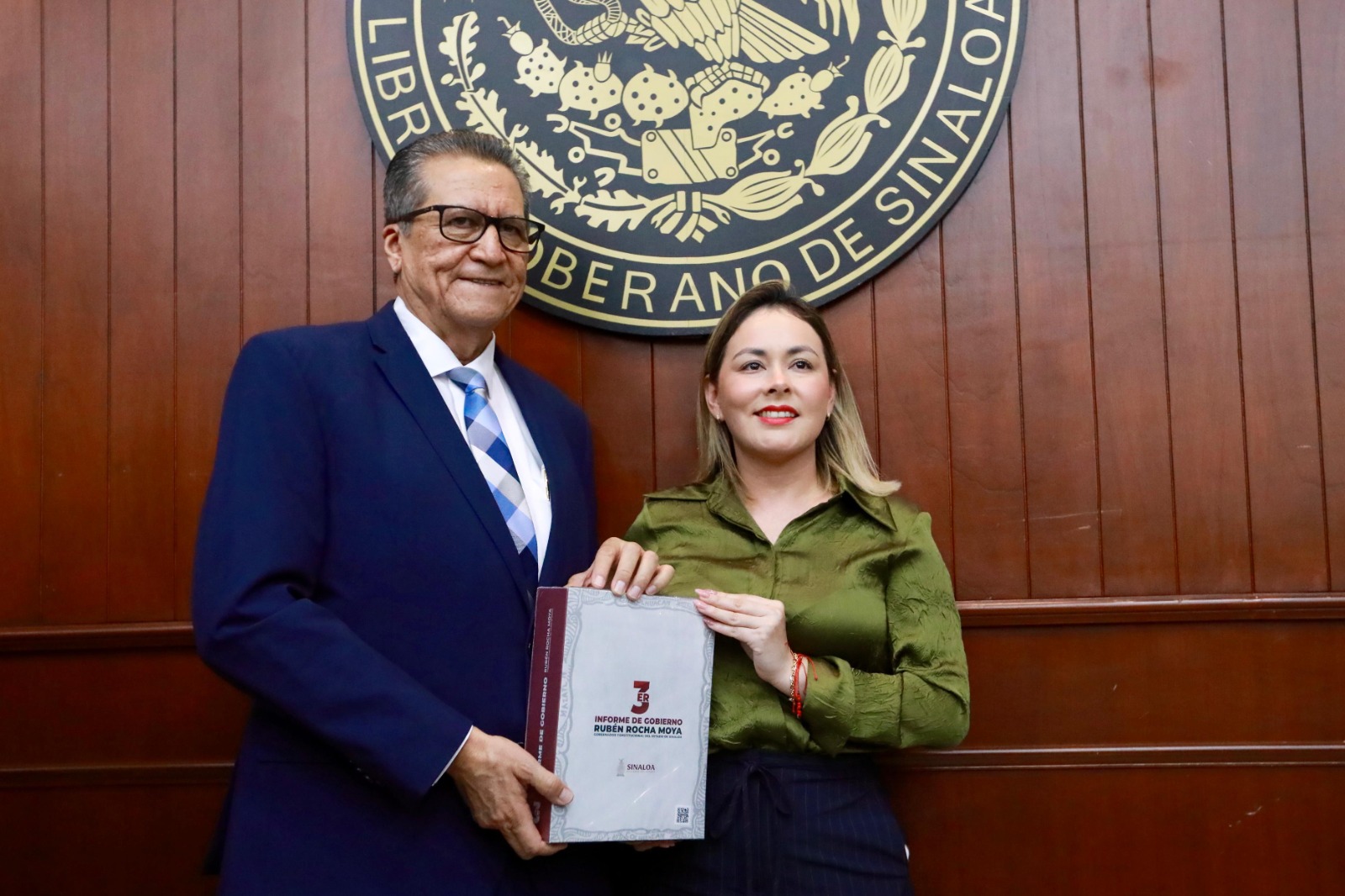 -	El eje vertebrador del Tercer Informe de Gobierno de Rocha es el humanismo: Feliciano Castro