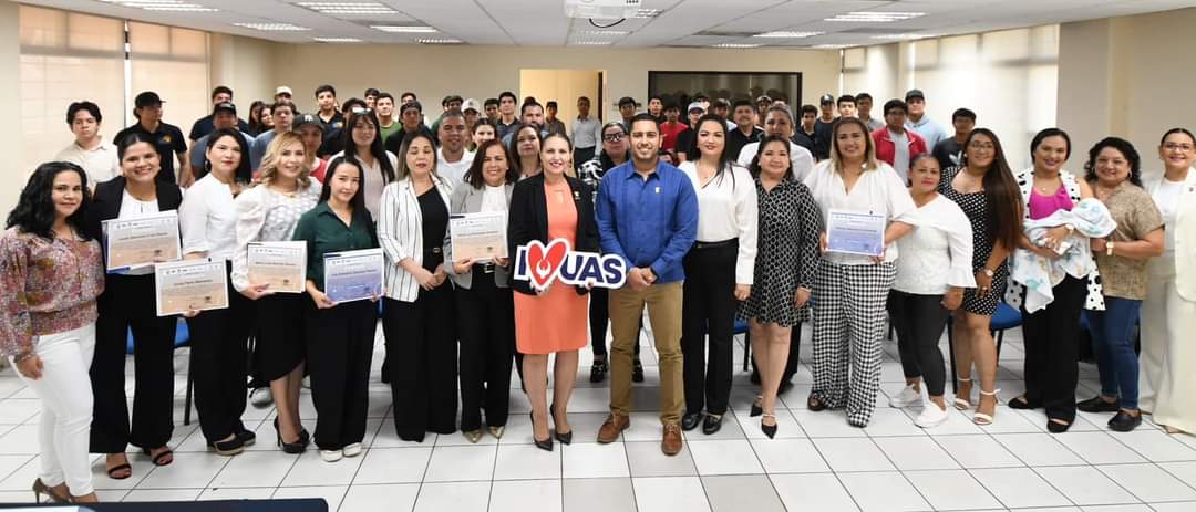 Con el objetivo de incrementar el sentido humanista, la Unidad de Bienestar Universitario de la Universidad Autónoma de Sinaloa, concluyó el Diplomado en Desarrollo Humano en las Instalaciones de la Facultad de Ingeniería y Tecnología Mazatlán (FITEM).