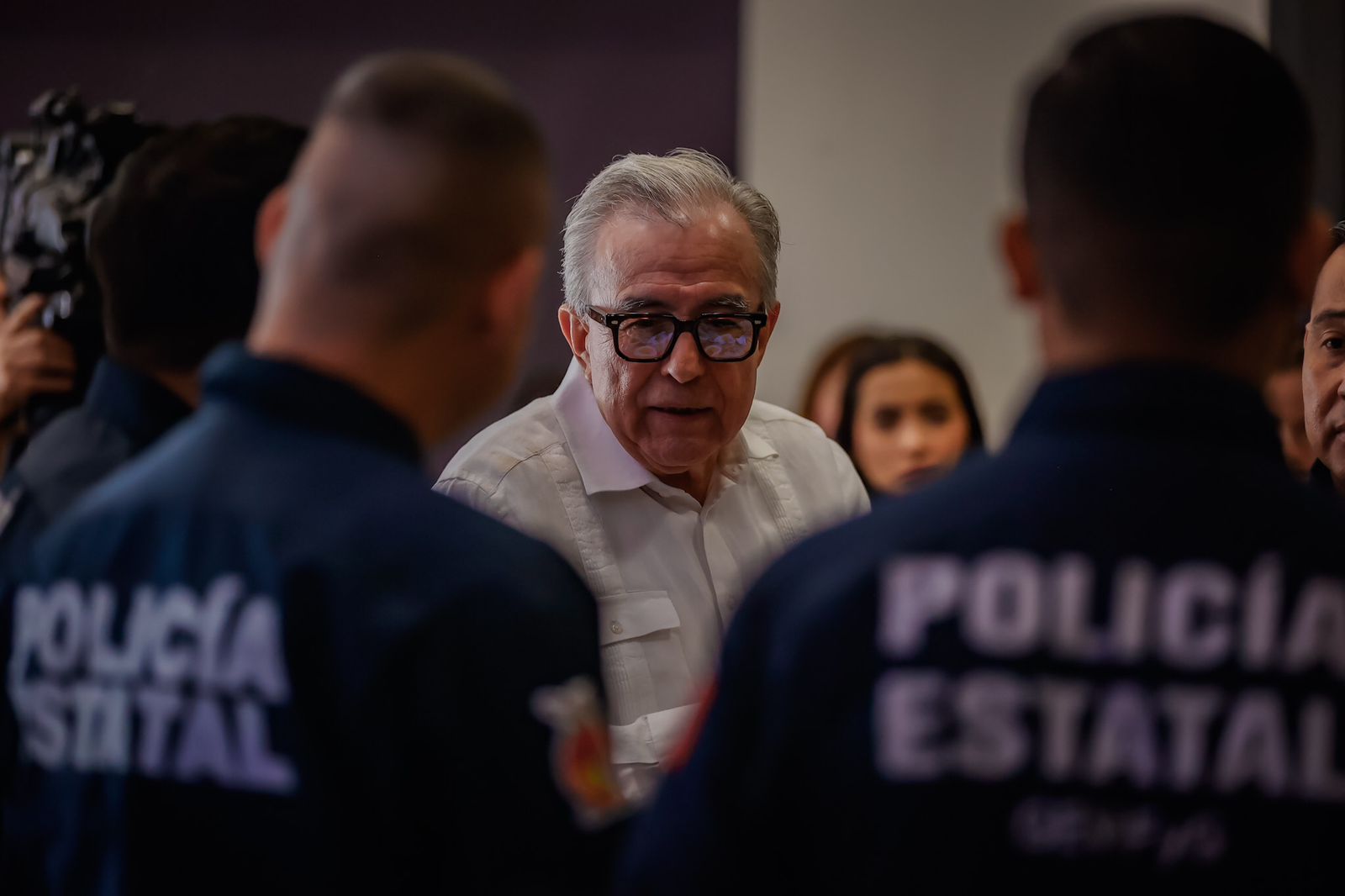 El Gobernador hizo entrega de 44 patrullas en el marco de un desayuno por el Día del Policía.