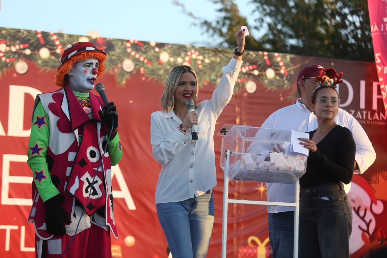 Más de 3 mil pequeños disfrutan de la magia de la Navidad en el evento organizado por Sistema DIF Mazatlán, en los Campos Deportivos “El Chaflán”, de Valles del Ejido