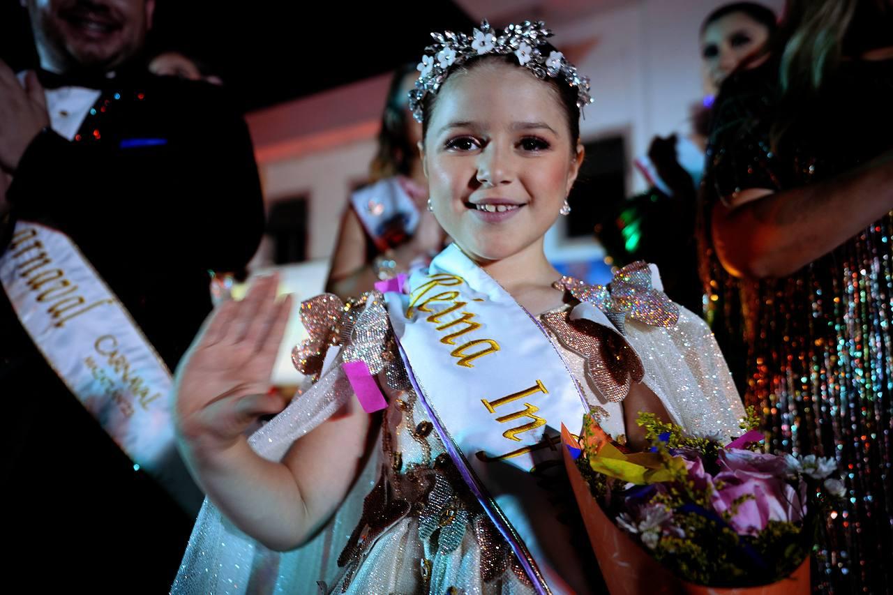 -	Conozca a quienes compiten por las coronas del Carnaval de Mazatlán 2025 en la primera manifestación carnavalera y asista al primer cómputo