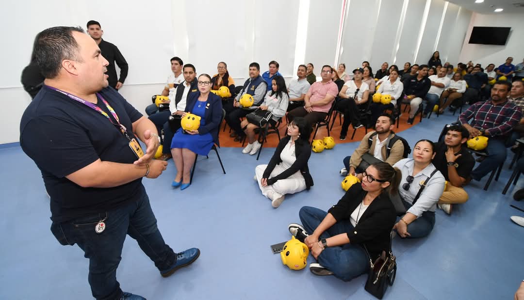 En la edición 2024 de la colecta anual, la Universidad contribuyó con la donación de 75 cochinitos (alcancías), siendo la institución con mayor número de cochinitos donados en la zona sur, con estas acciones la UAS refrenda su compromiso humanista con el CRIT Sinaloa en próximos años