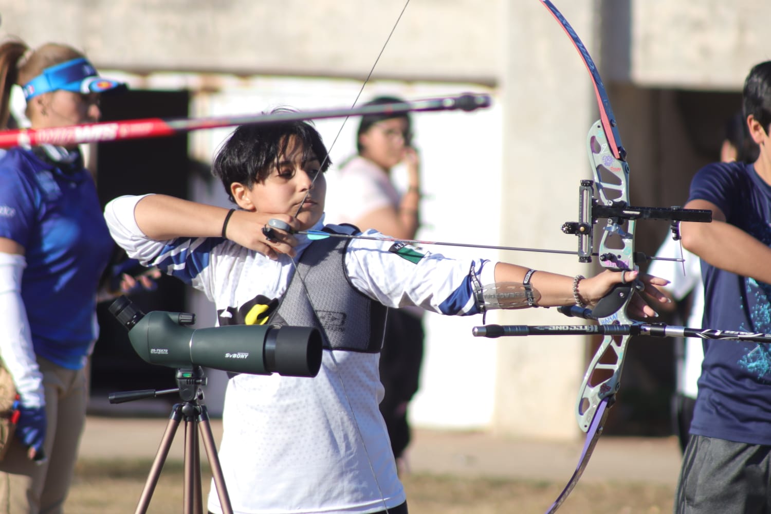 El Torneo de Tiro con Arco XMaz Imdem 2024 inicia con éxito, en la Unidad Deportiva Benito Juárez, con la presencia de varios medallistas representantes de Sinaloa
