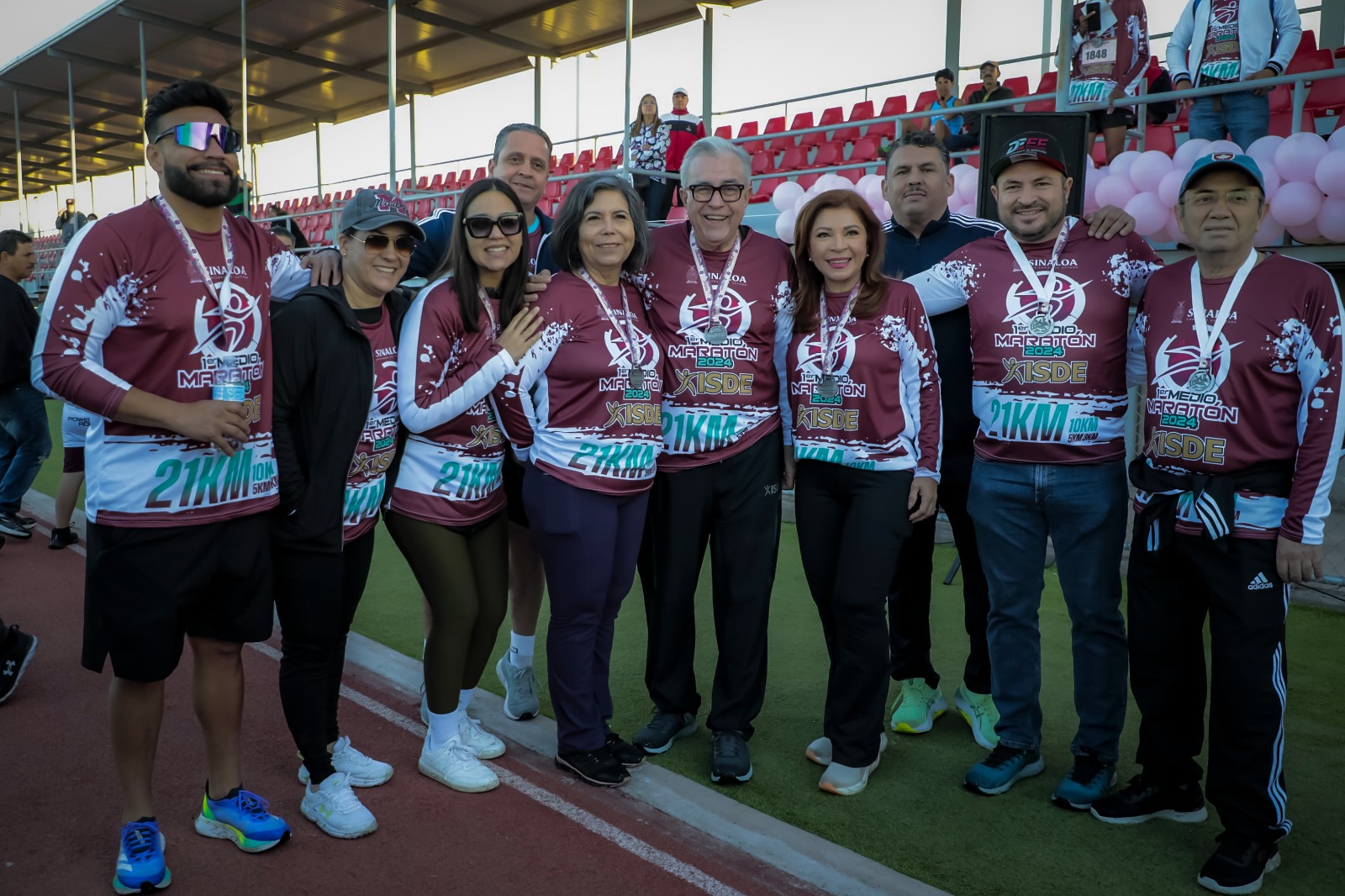 Un éxito, más de 2 mil 500 deportistas participaron en el Primer Medio Maratón del ISDE.